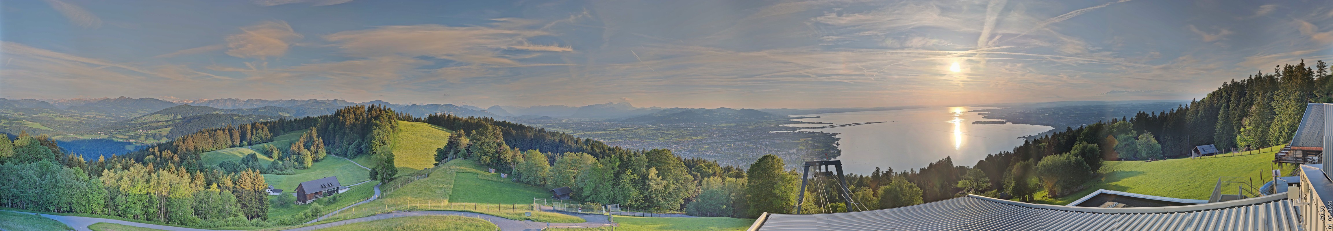 Archiv Foto Webcam Bregenz: Bergstation Pfänderbahn