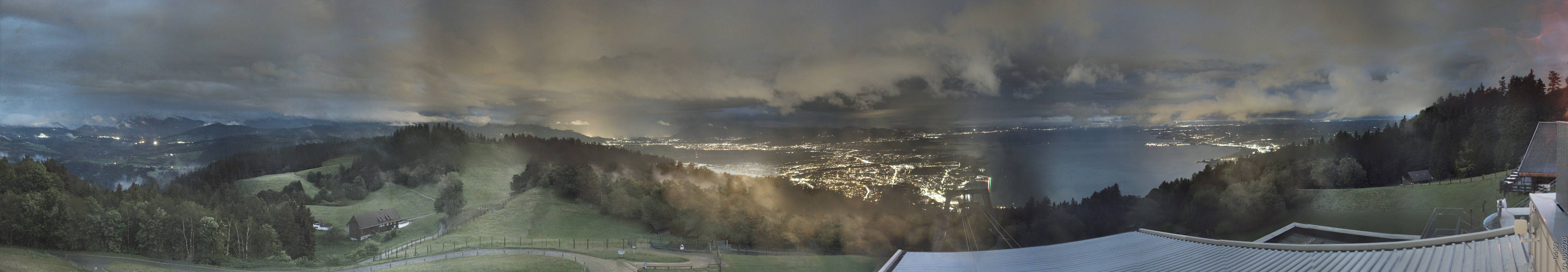 Archiv Foto Webcam Bregenz: Bergstation Pfänderbahn