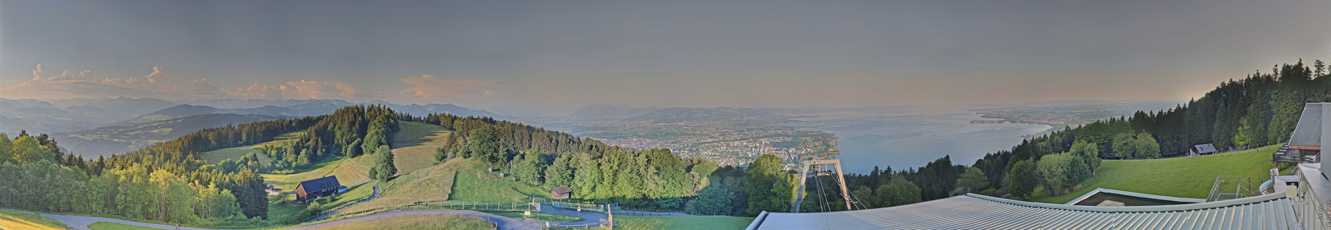 Archiv Foto Webcam Bregenz: Bergstation Pfänderbahn
