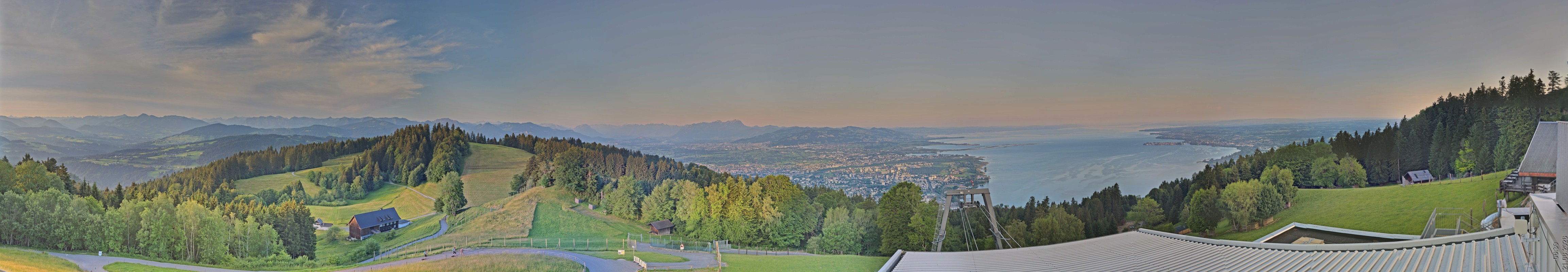 Archiv Foto Webcam Bregenz: Bergstation Pfänderbahn