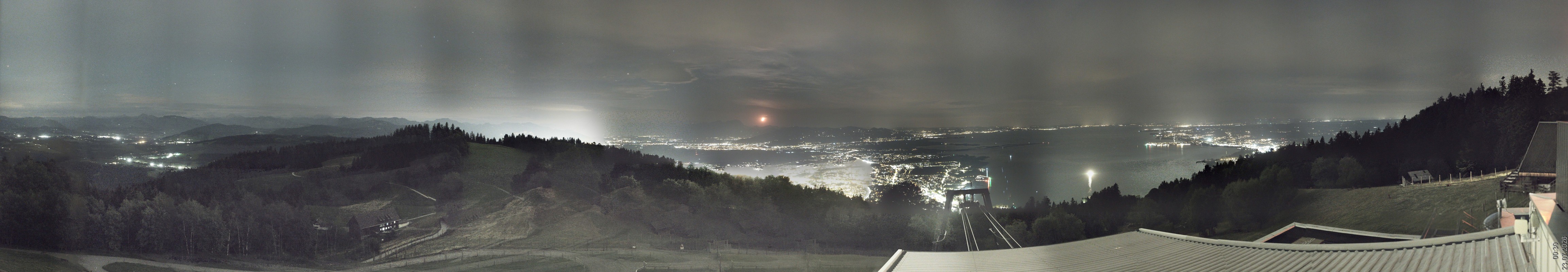 Archiv Foto Webcam Bregenz: Bergstation Pfänderbahn