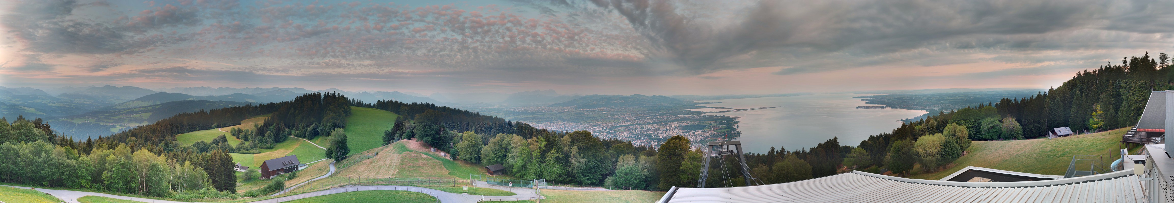 Archiv Foto Webcam Bregenz: Bergstation Pfänderbahn