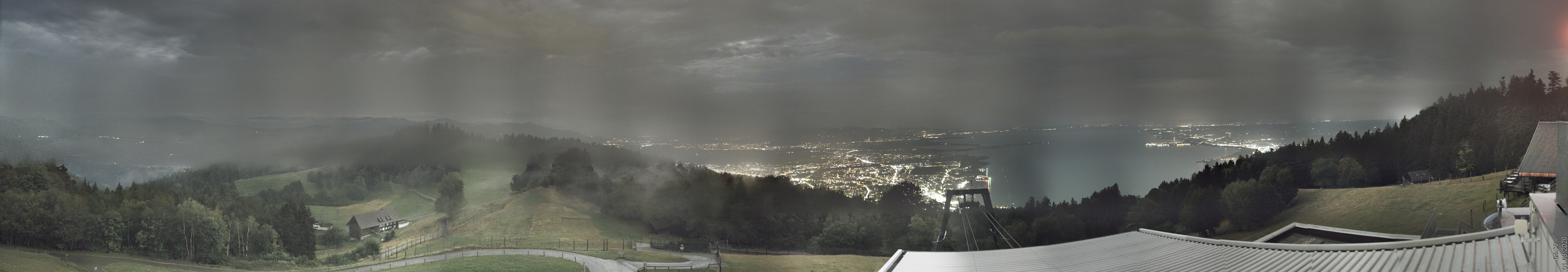 Archiv Foto Webcam Bregenz: Bergstation Pfänderbahn