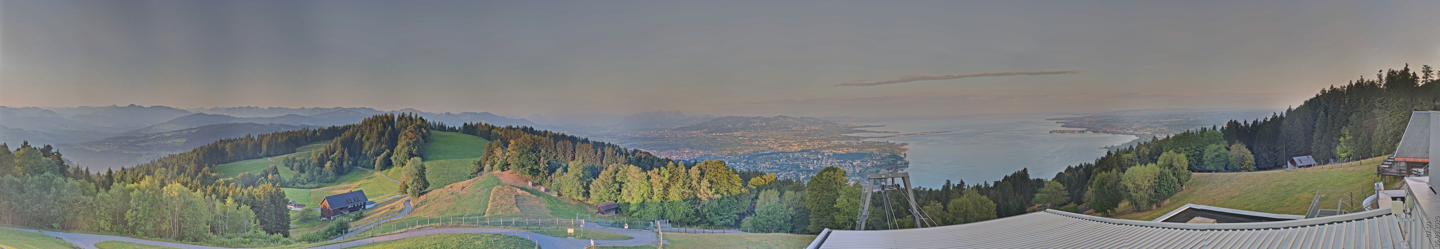 Archiv Foto Webcam Bregenz: Bergstation Pfänderbahn