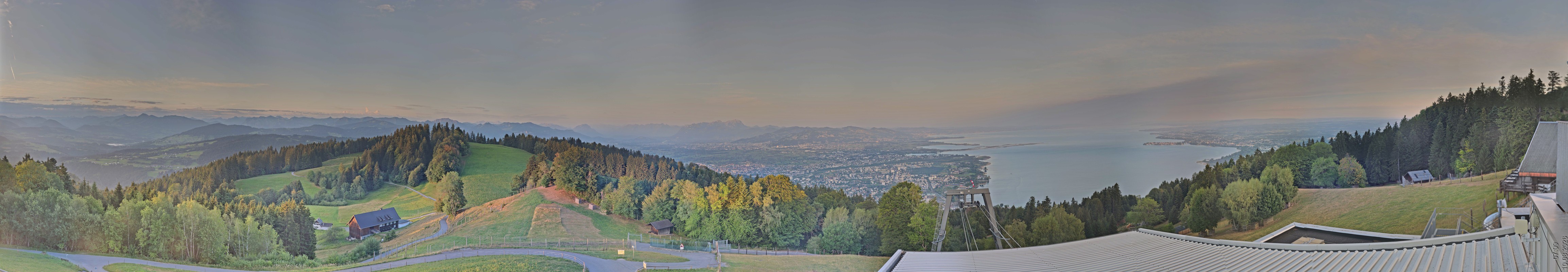Archiv Foto Webcam Bregenz: Bergstation Pfänderbahn