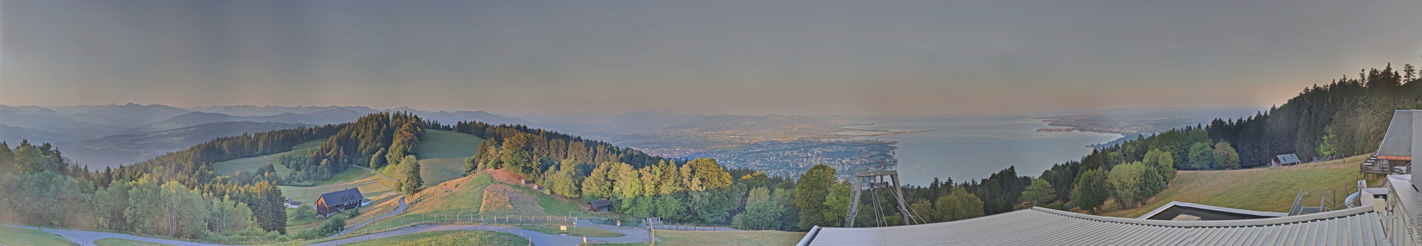 Archiv Foto Webcam Bregenz: Bergstation Pfänderbahn