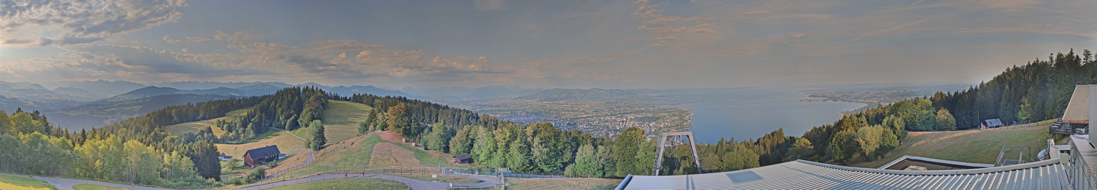 Archiv Foto Webcam Bregenz: Bergstation Pfänderbahn