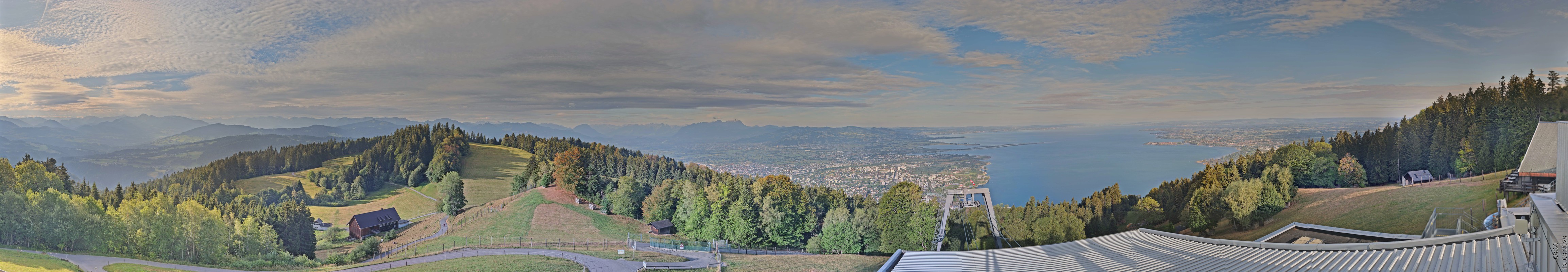 Archiv Foto Webcam Bregenz: Bergstation Pfänderbahn