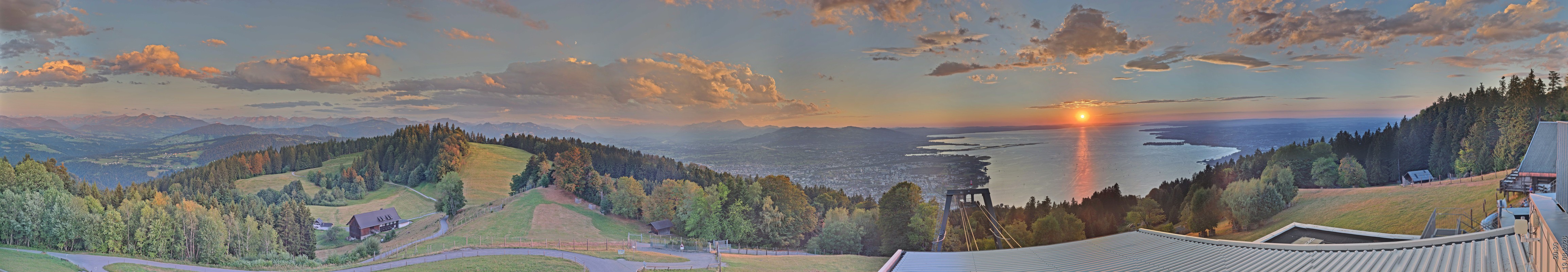 Archiv Foto Webcam Bregenz: Bergstation Pfänderbahn