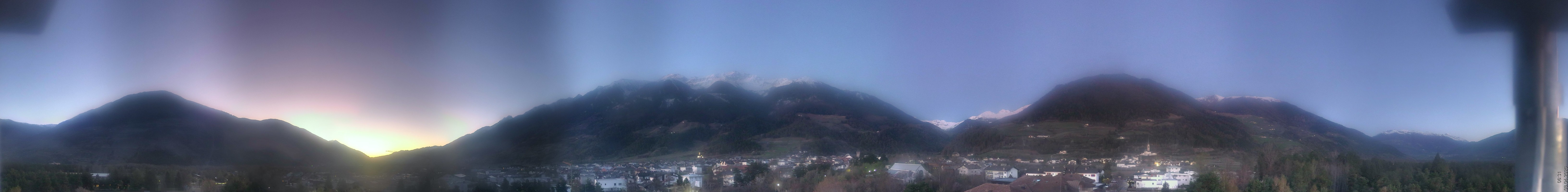 Archived image Webcam Panoramic View of Prad