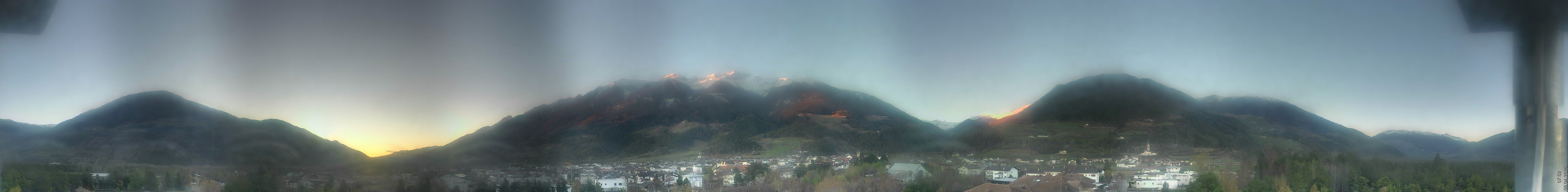 Archived image Webcam Panoramic View of Prad