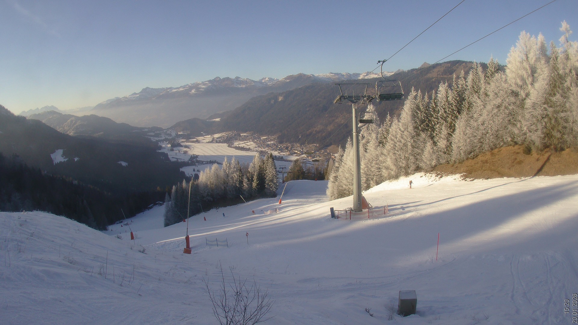 Archiv Foto Webcam Bergbahnen Weissensee - Bergstation