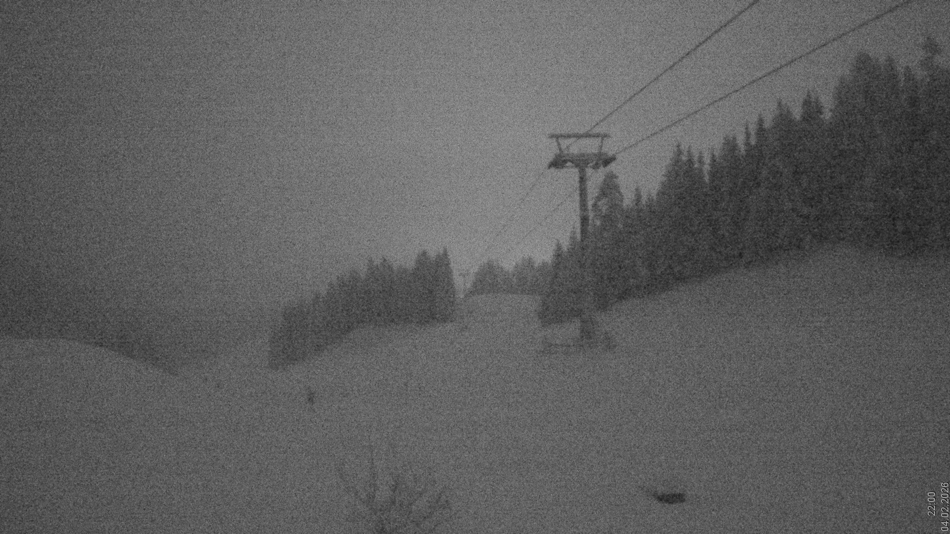 Archiv Foto Webcam Bergbahnen Weissensee - Bergstation