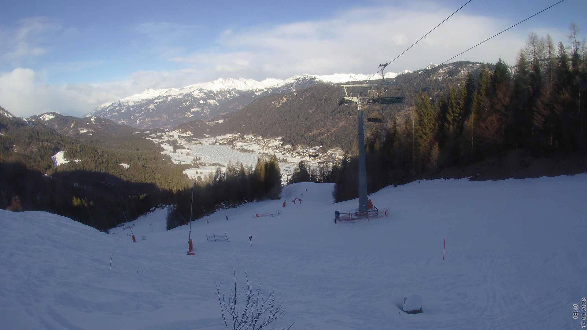 Archiv Foto Webcam Bergbahnen Weissensee - Bergstation