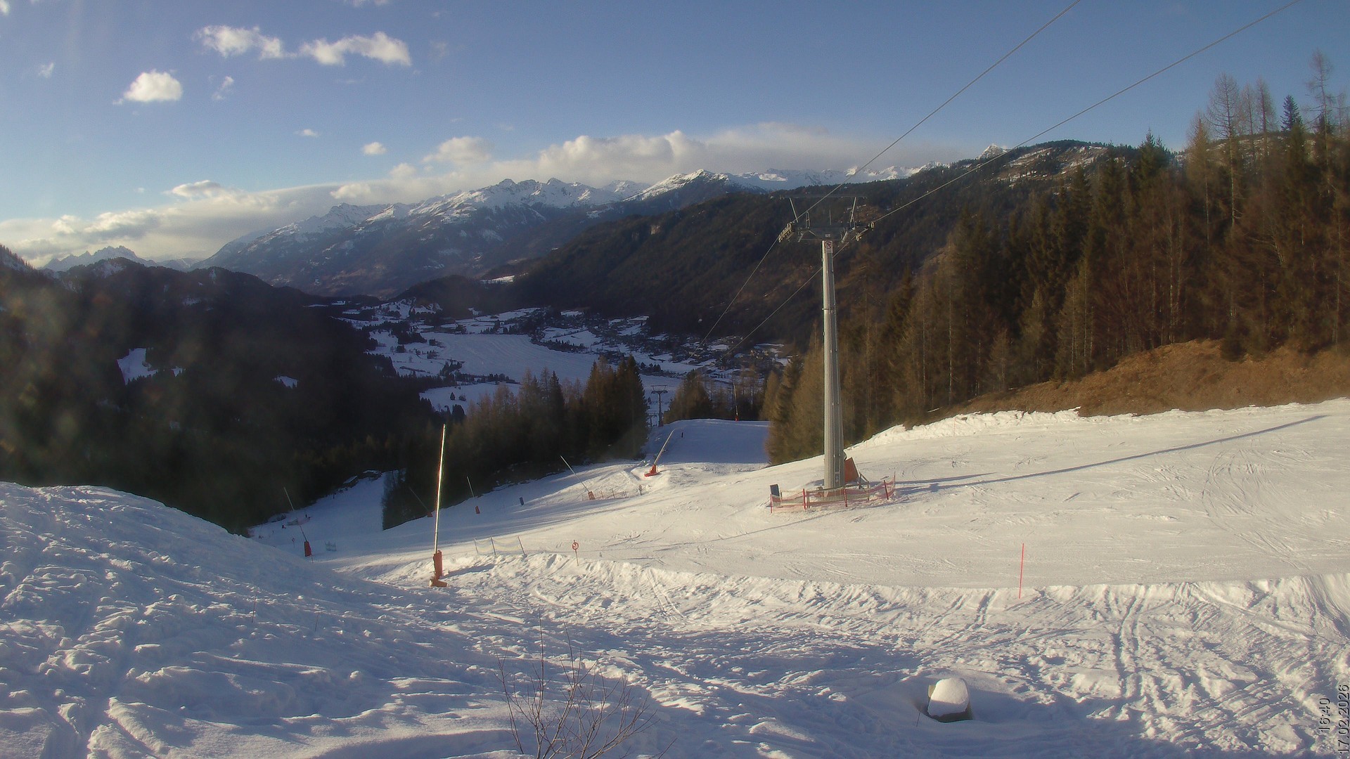 Archiv Foto Webcam Bergbahnen Weissensee - Bergstation
