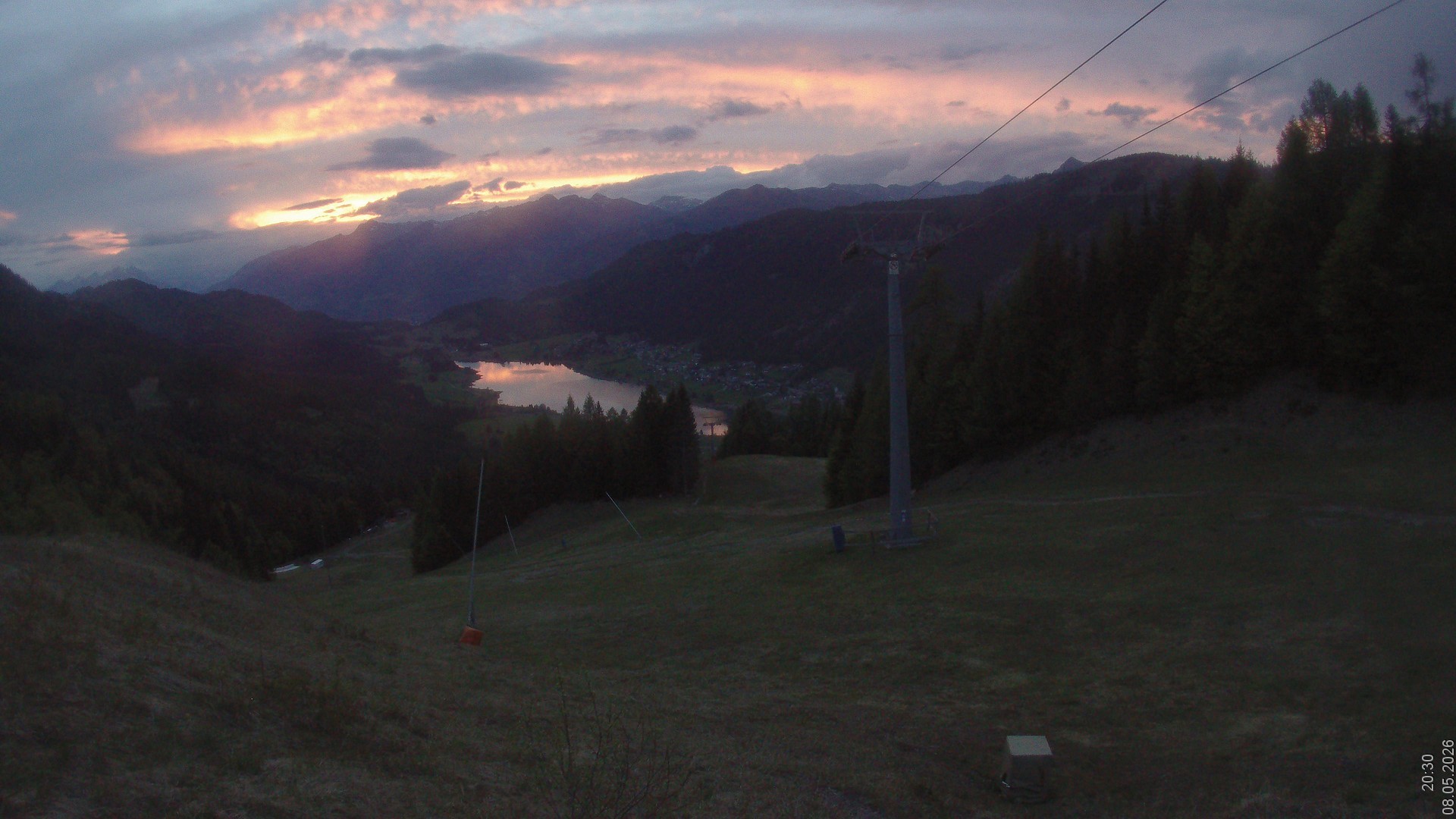 Archiv Foto Webcam Bergbahnen Weissensee - Bergstation