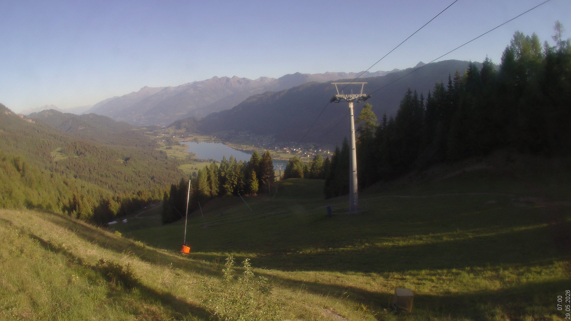 Archiv Foto Webcam Bergbahnen Weissensee - Bergstation