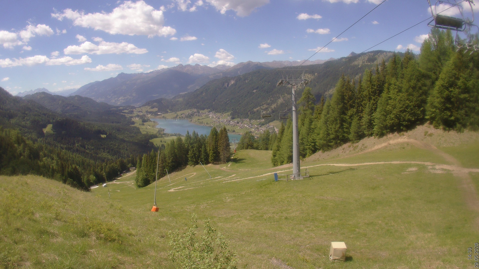 Archiv Foto Webcam Bergbahnen Weissensee - Bergstation