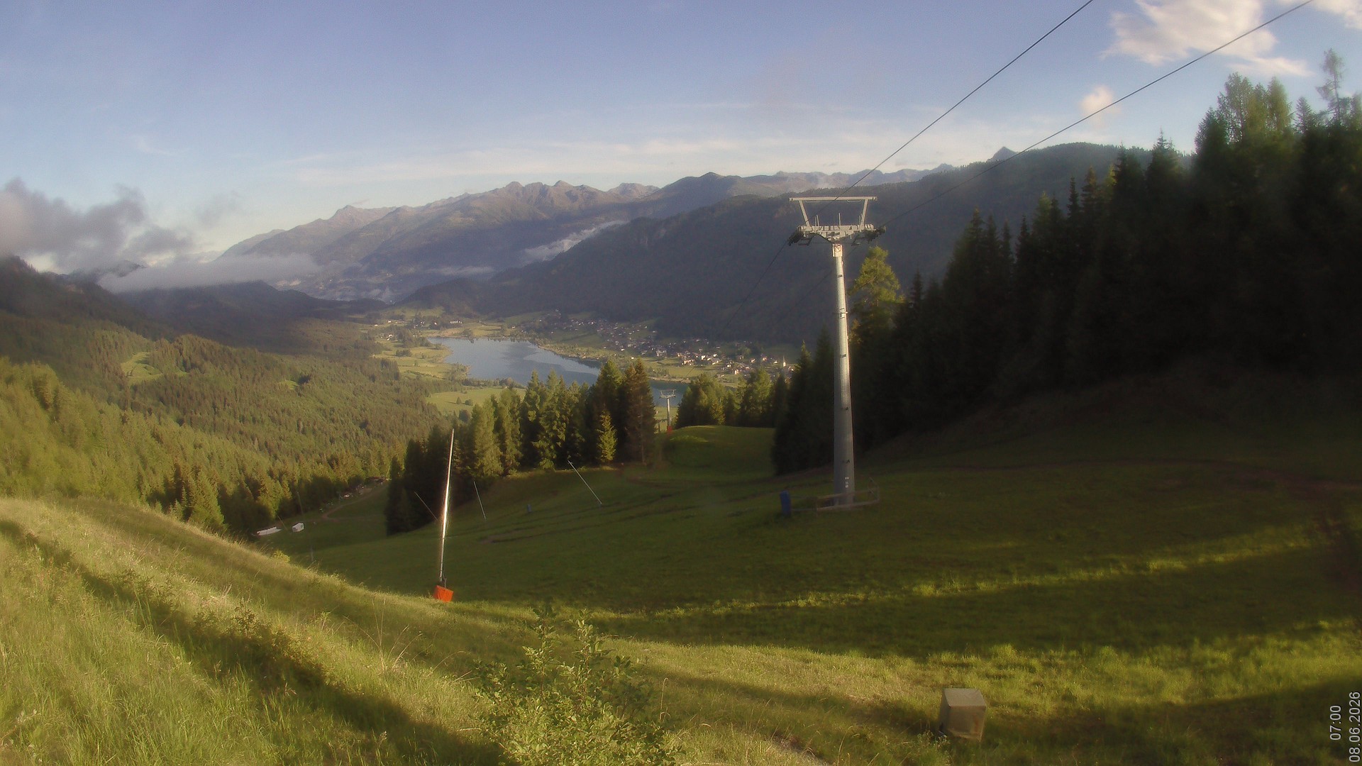 Archiv Foto Webcam Bergbahnen Weissensee - Bergstation