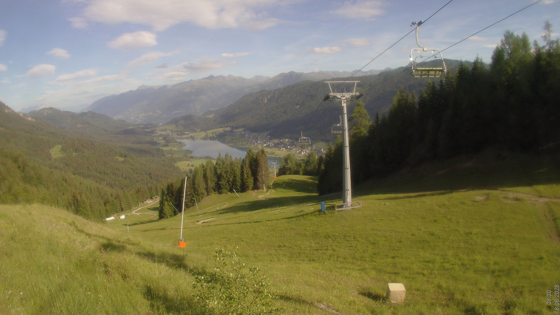 Archiv Foto Webcam Bergbahnen Weissensee - Bergstation