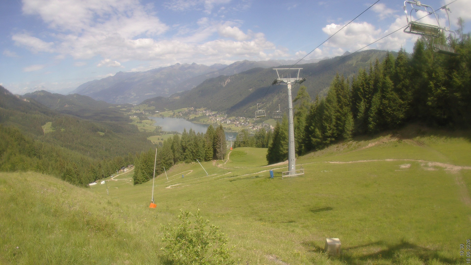 Archiv Foto Webcam Bergbahnen Weissensee - Bergstation