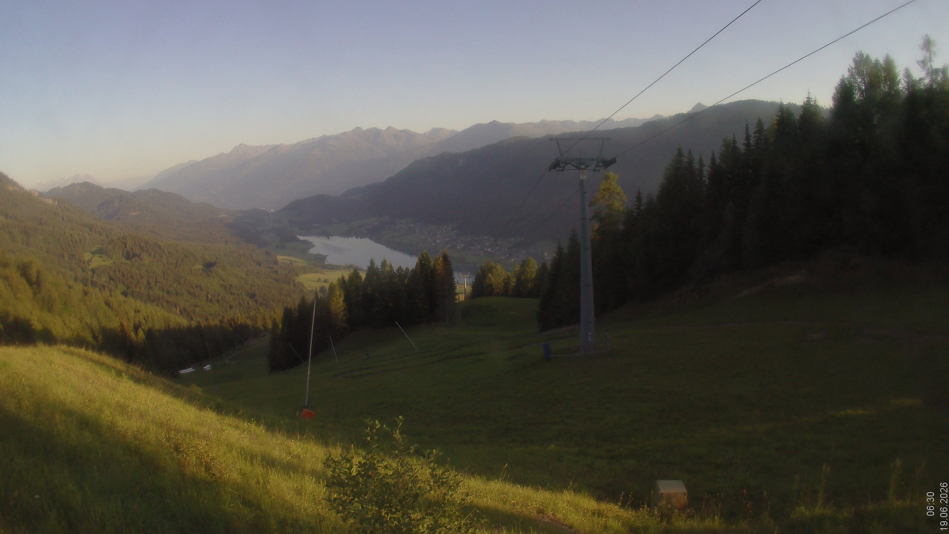 Archiv Foto Webcam Bergbahnen Weissensee - Bergstation
