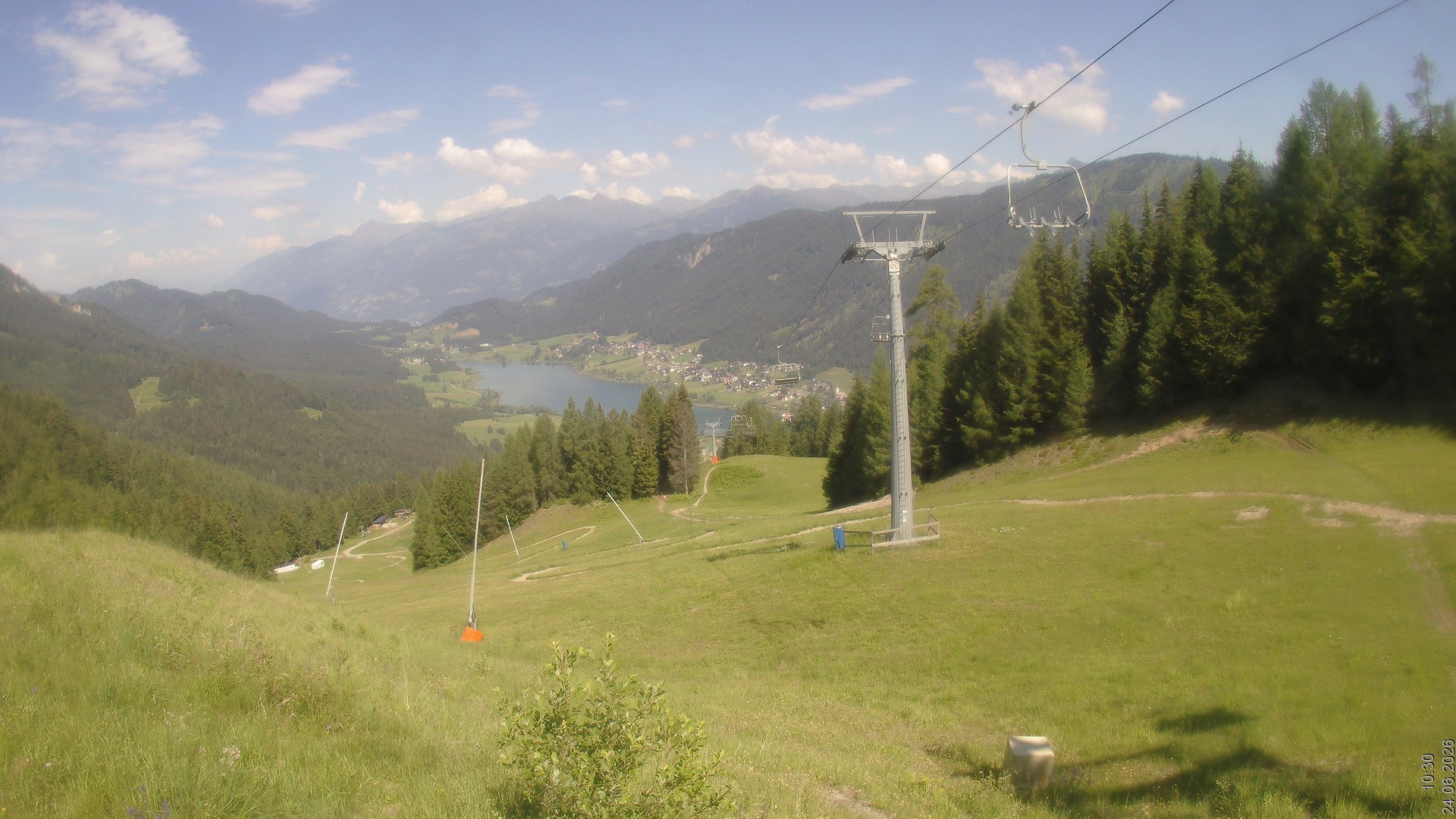 Archiv Foto Webcam Bergbahnen Weissensee - Bergstation