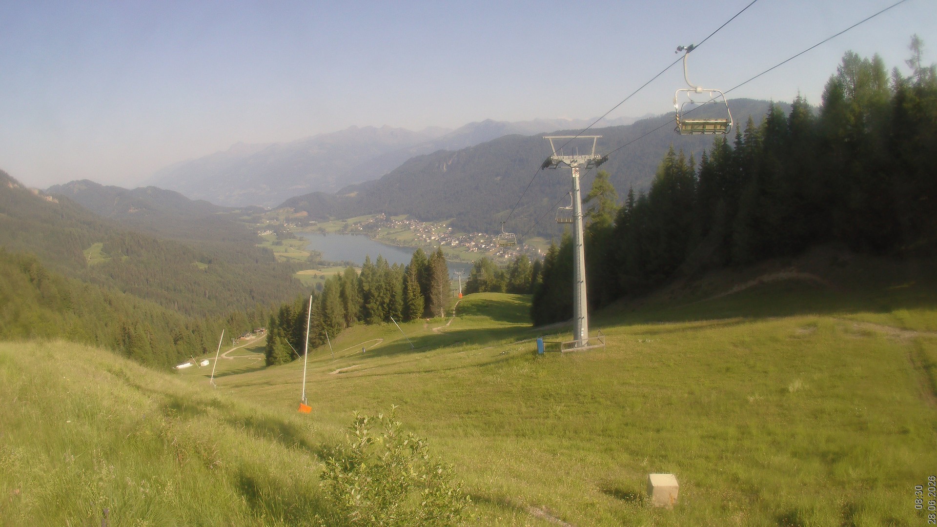 Archiv Foto Webcam Bergbahnen Weissensee - Bergstation