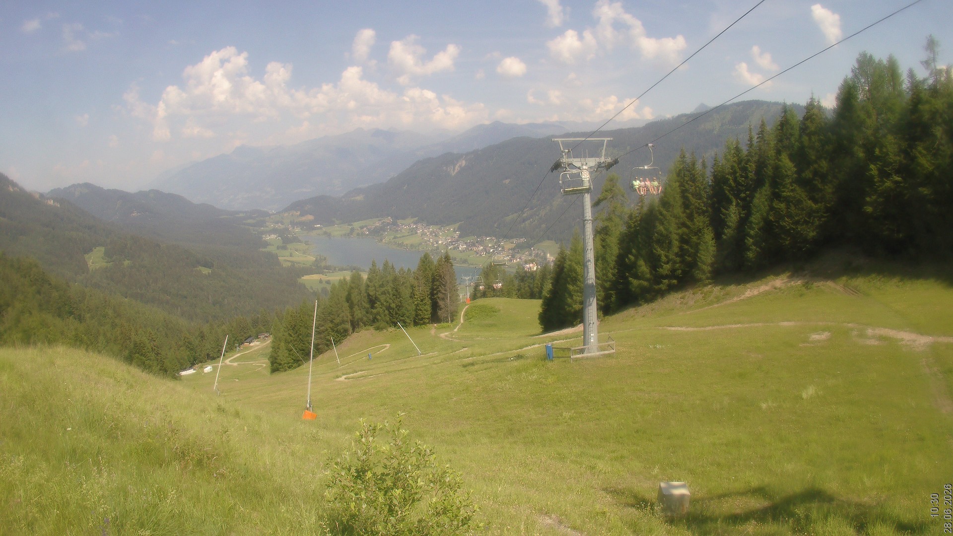 Archiv Foto Webcam Bergbahnen Weissensee - Bergstation