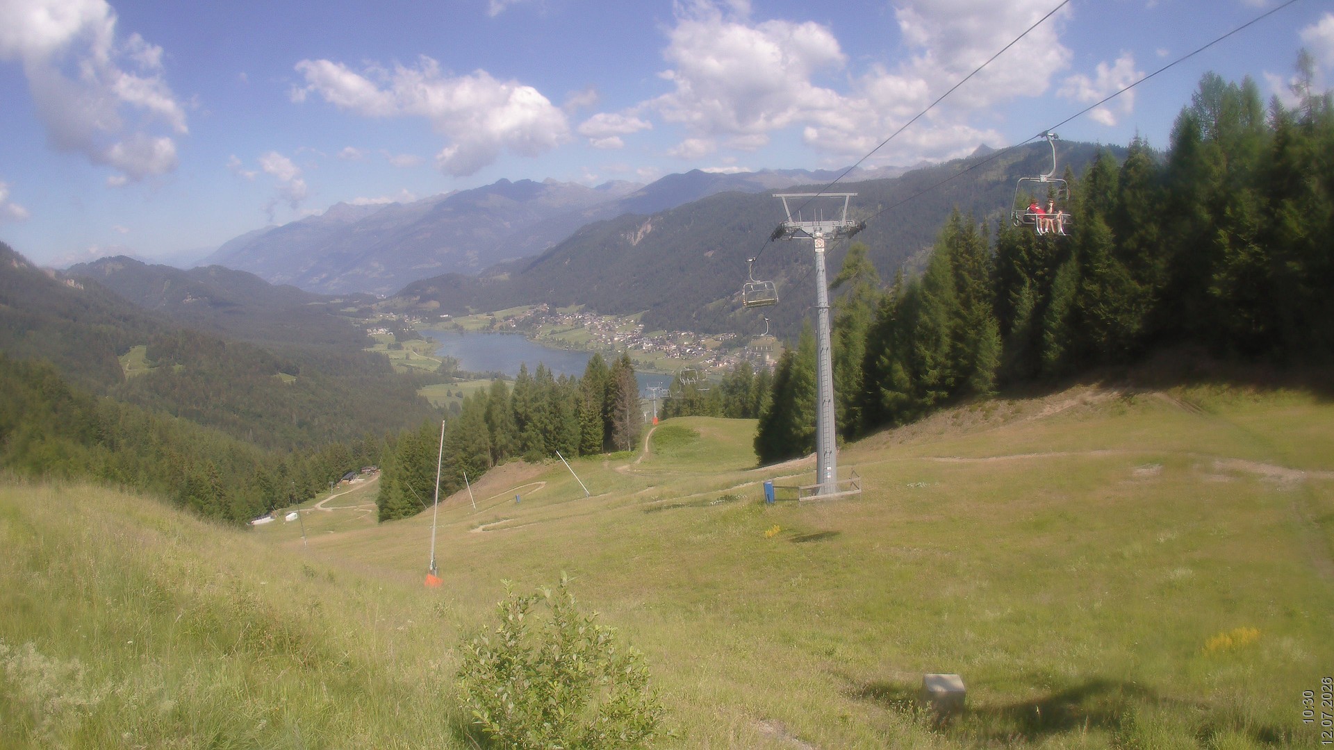 Archiv Foto Webcam Bergbahnen Weissensee - Bergstation