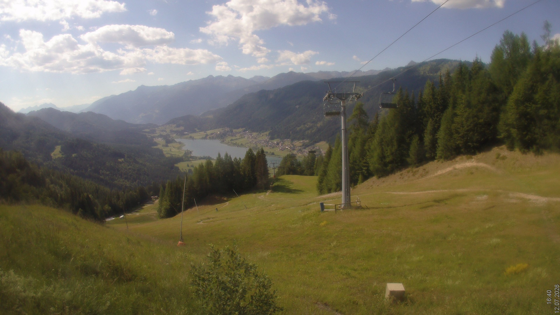 Archiv Foto Webcam Bergbahnen Weissensee - Bergstation