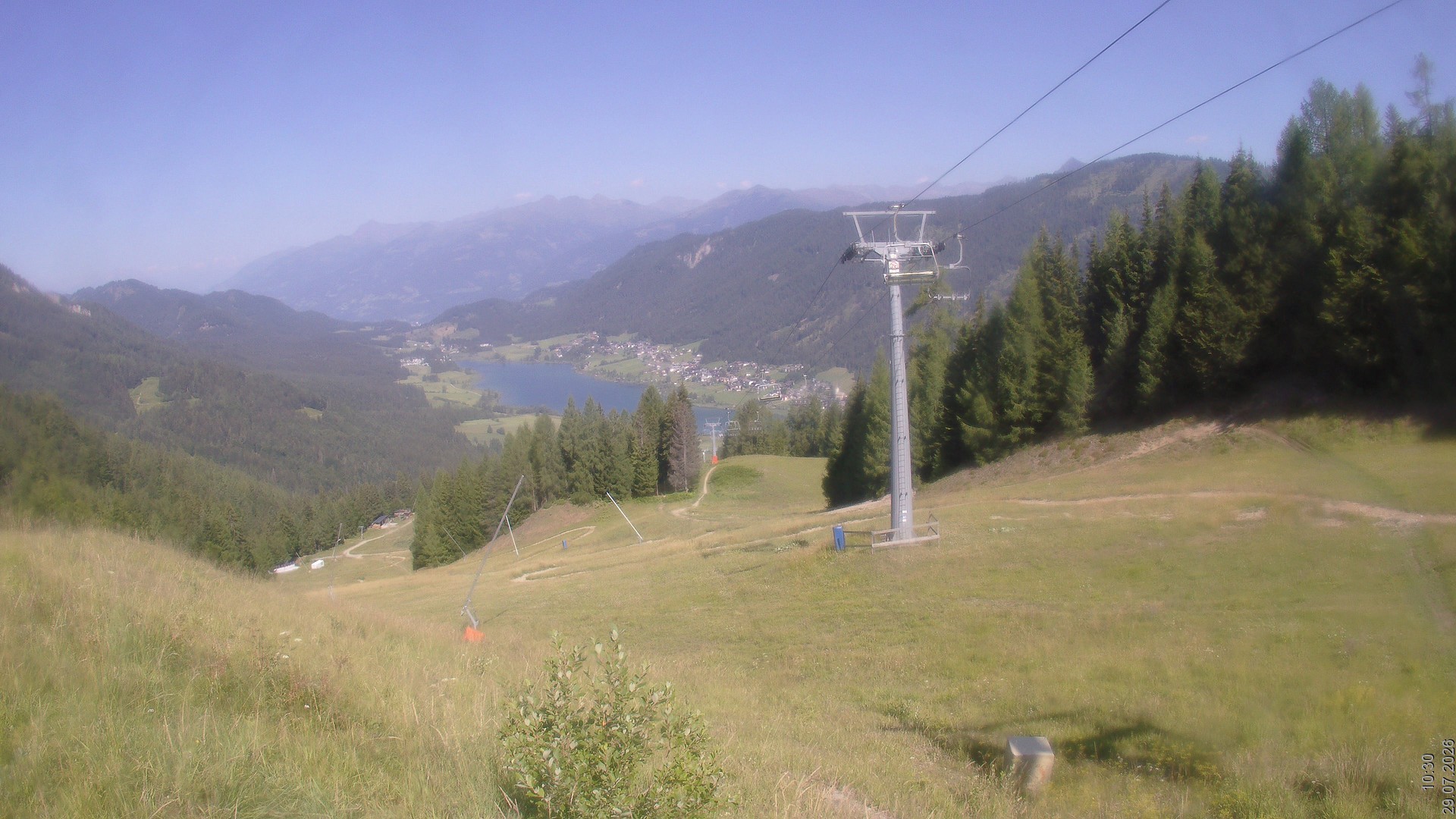 Archiv Foto Webcam Bergbahnen Weissensee - Bergstation