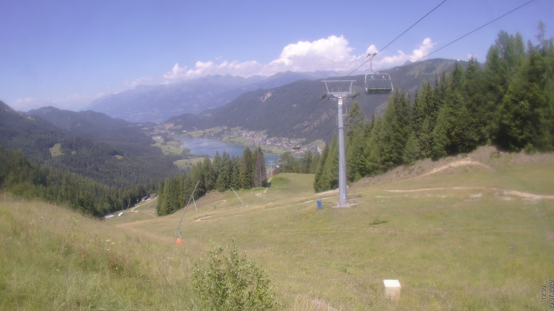 Archiv Foto Webcam Bergbahnen Weissensee - Bergstation