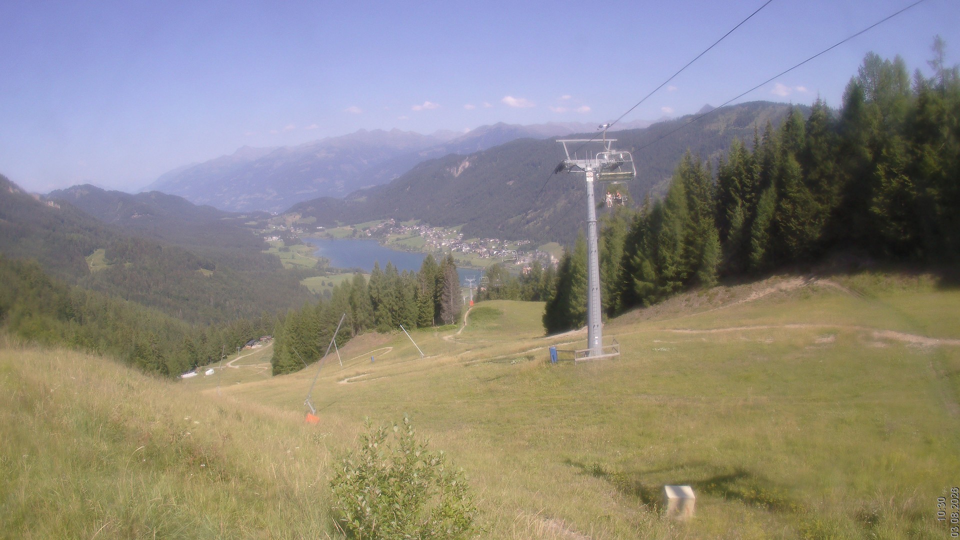 Archiv Foto Webcam Bergbahnen Weissensee - Bergstation