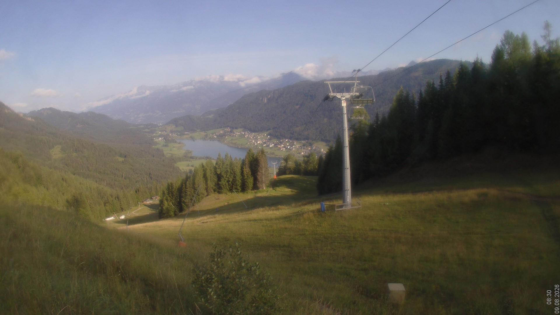 Archiv Foto Webcam Bergbahnen Weissensee - Bergstation