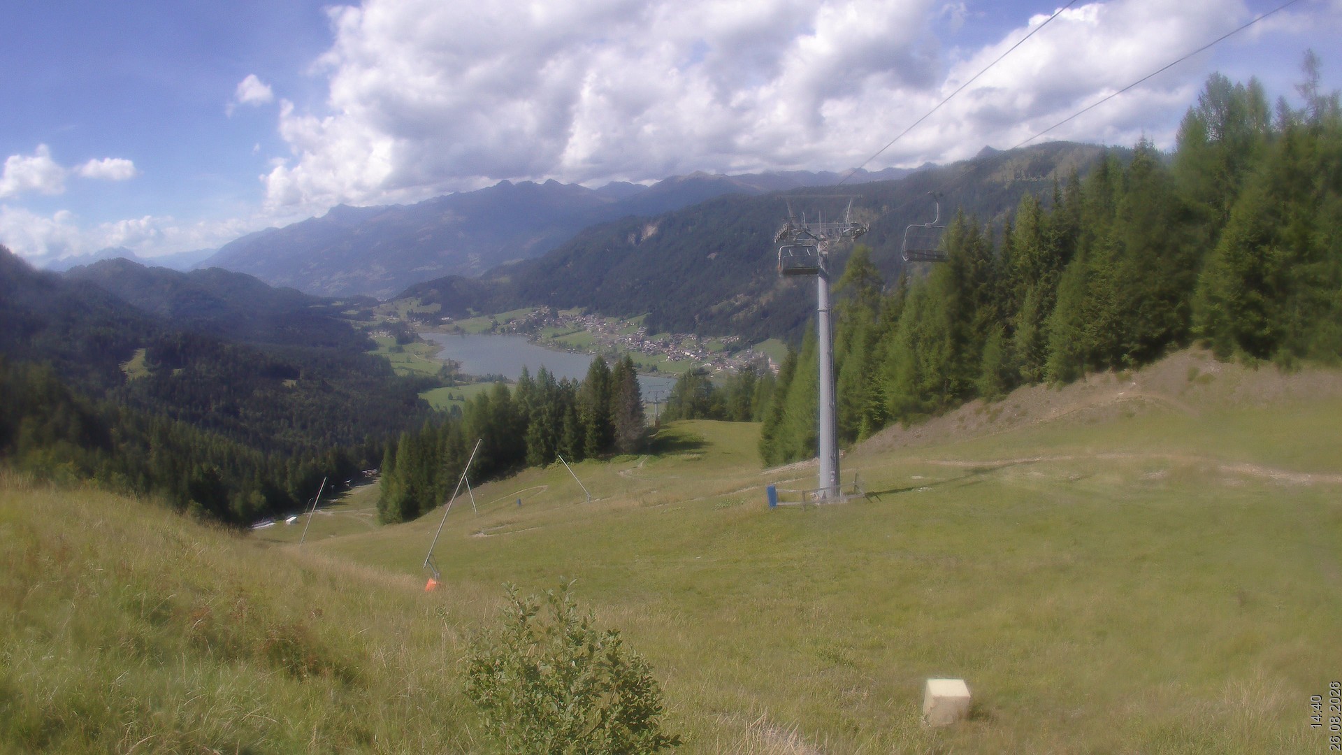 Archiv Foto Webcam Bergbahnen Weissensee - Bergstation