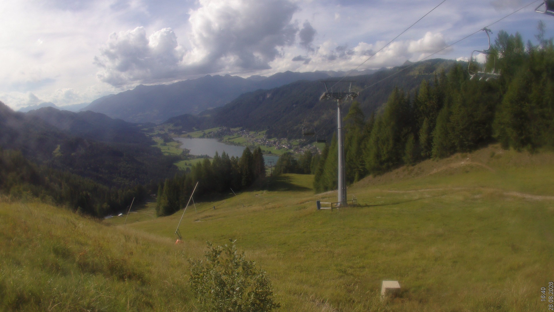 Archiv Foto Webcam Bergbahnen Weissensee - Bergstation