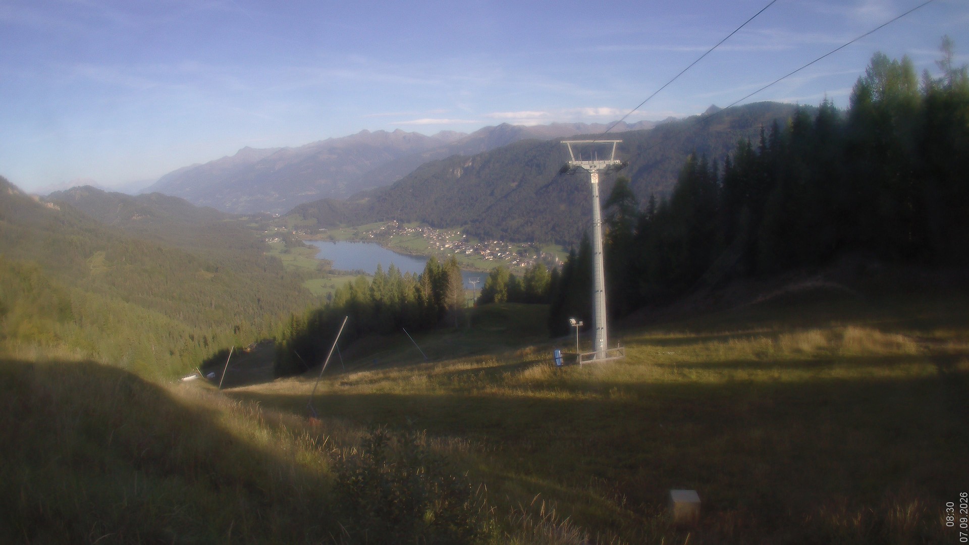 Archiv Foto Webcam Bergbahnen Weissensee - Bergstation