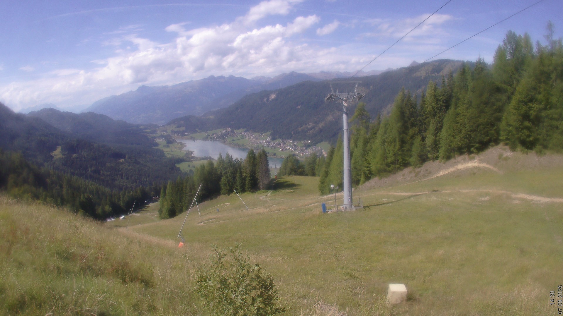 Archiv Foto Webcam Bergbahnen Weissensee - Bergstation