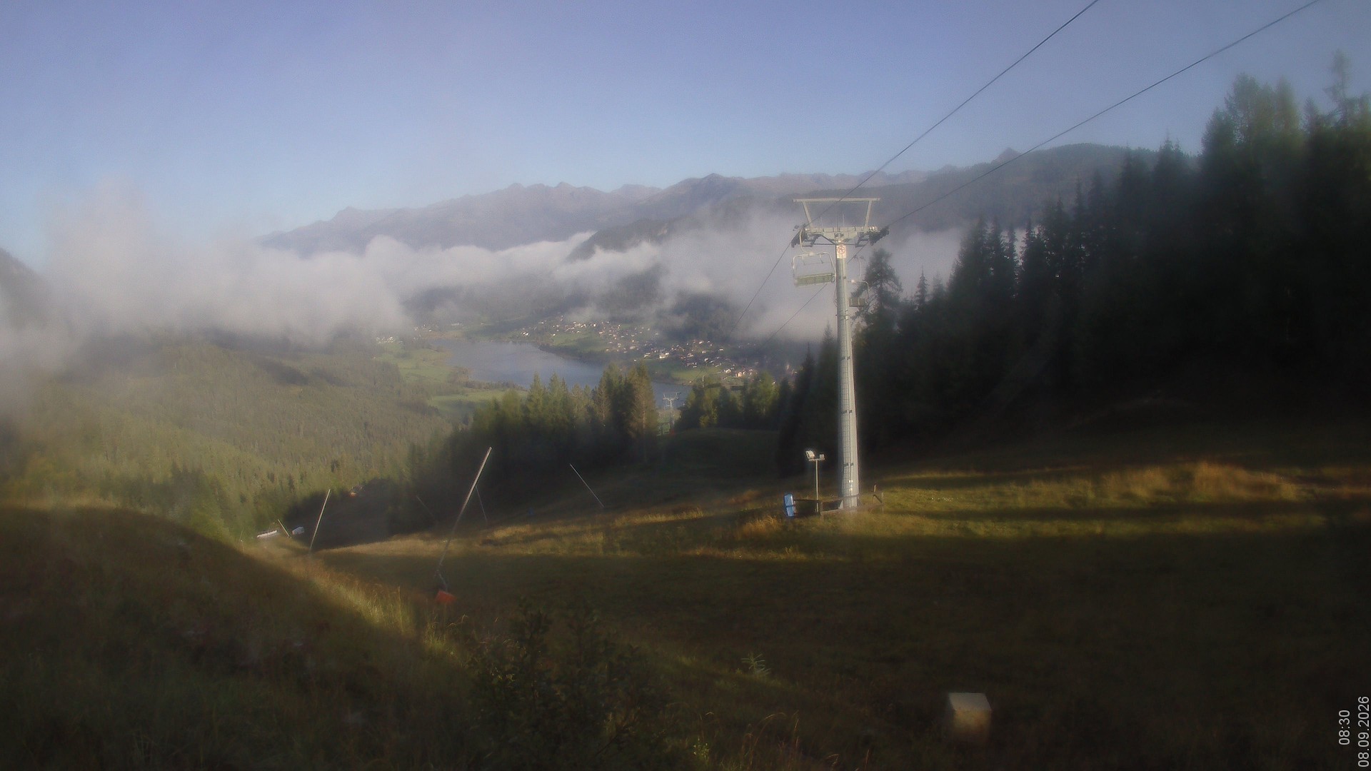 Archiv Foto Webcam Bergbahnen Weissensee - Bergstation