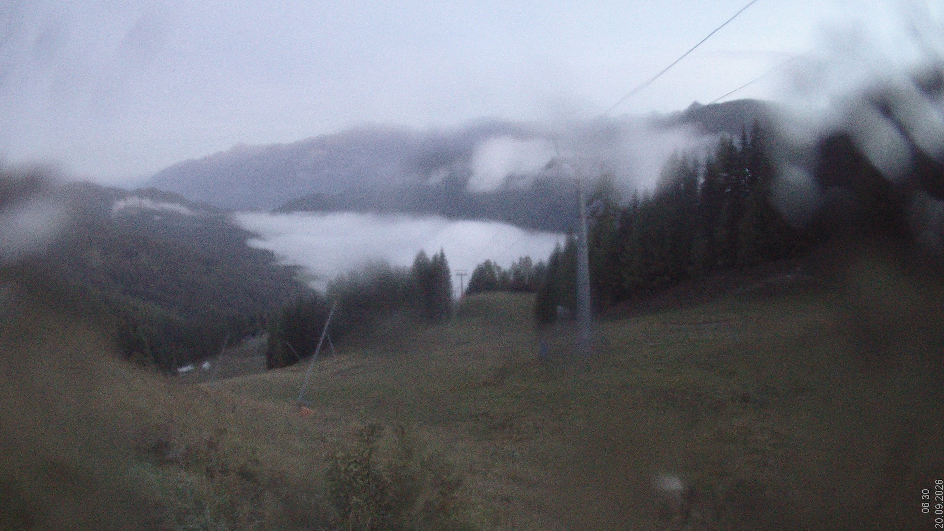 Archiv Foto Webcam Bergbahnen Weissensee - Bergstation