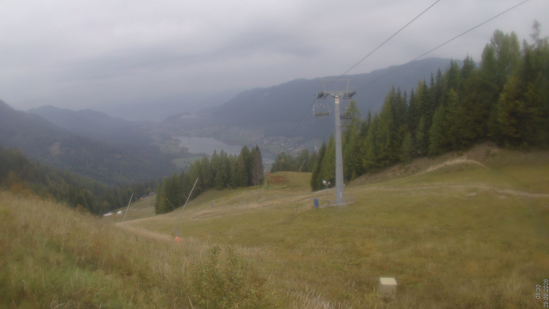 Archiv Foto Webcam Bergbahnen Weissensee - Bergstation