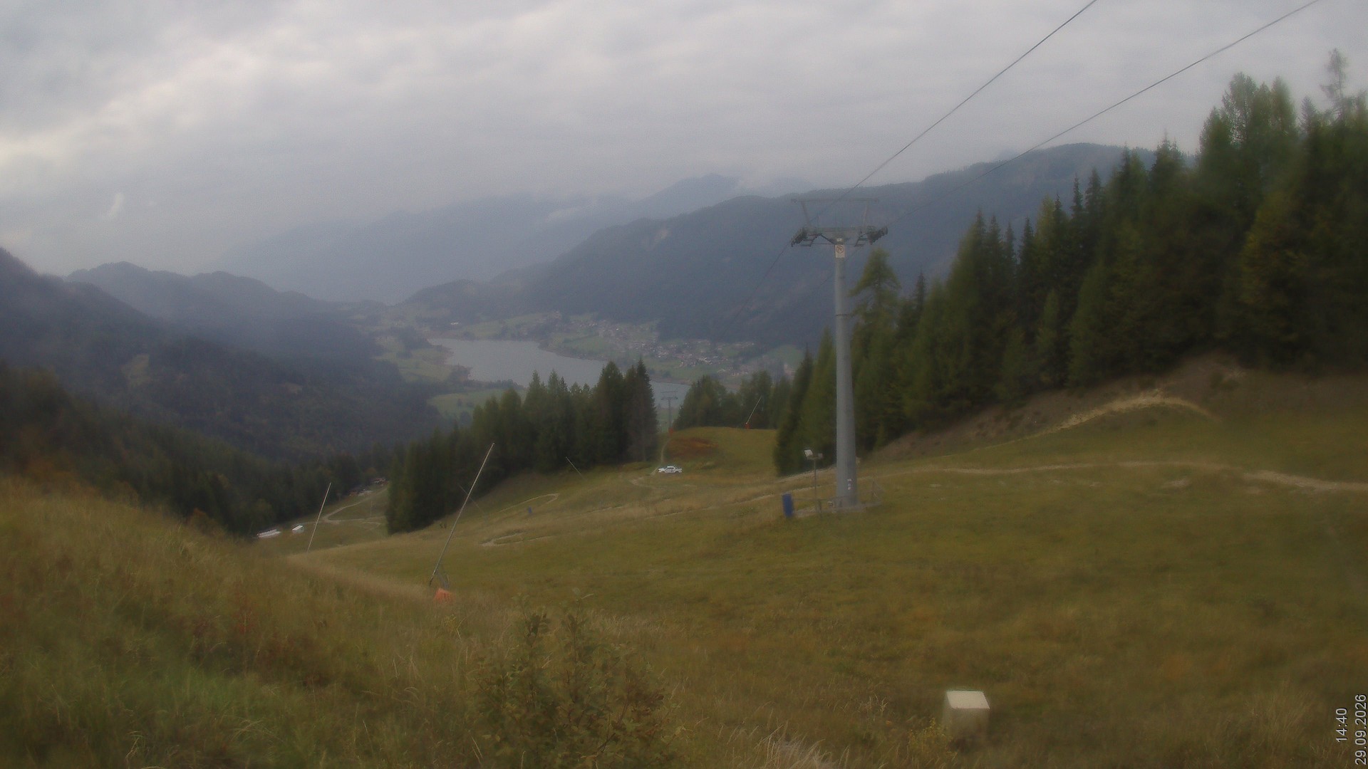 Archiv Foto Webcam Bergbahnen Weissensee - Bergstation