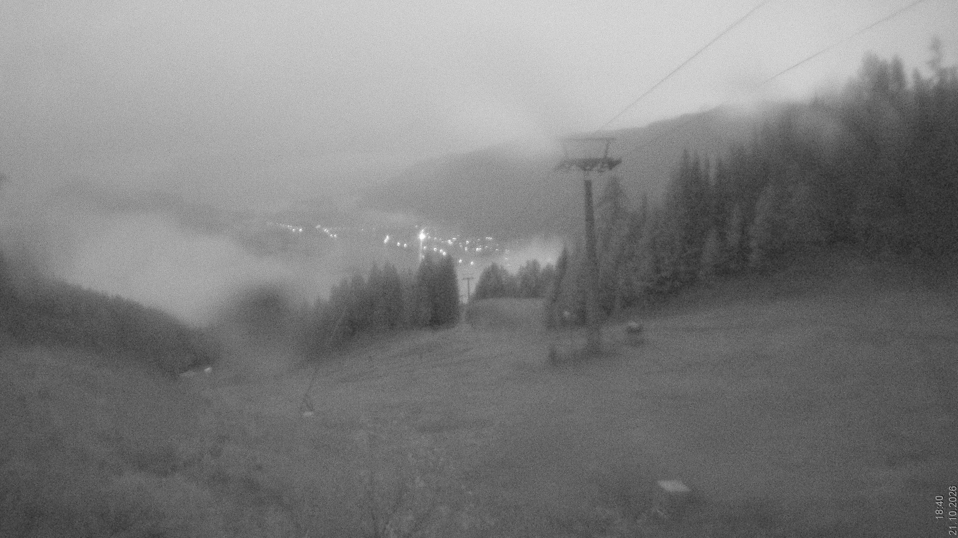 Archiv Foto Webcam Bergbahnen Weissensee - Bergstation