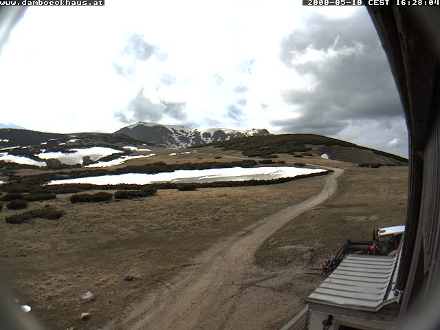 Archived image Webcam Damböckhaus Schneeberg