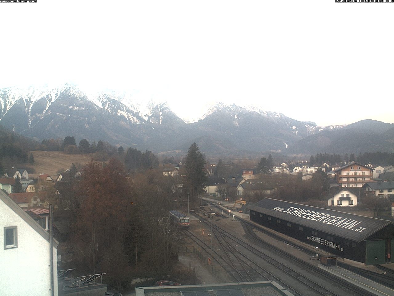 Archiv Foto Webcam Bahnhof in Puchberg am Schneeberg and Schneeberg Panorama