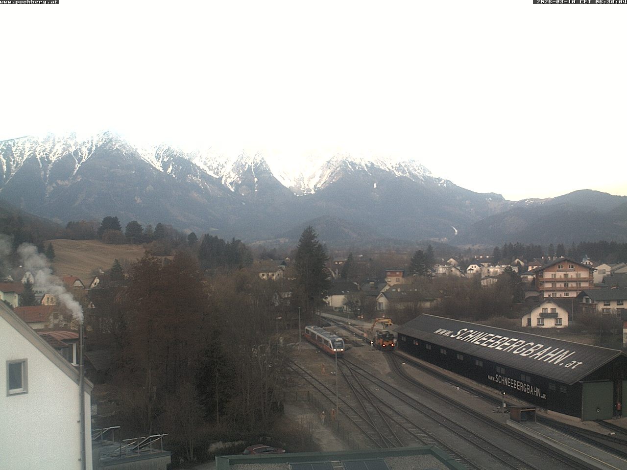 Archiv Foto Webcam Bahnhof in Puchberg am Schneeberg and Schneeberg Panorama