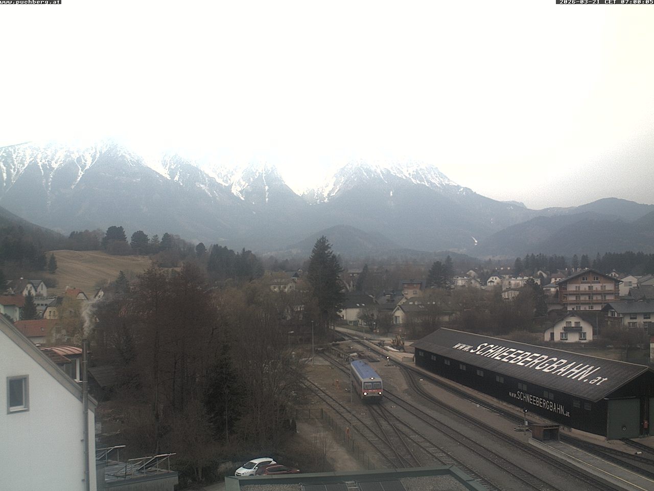 Archiv Foto Webcam Bahnhof in Puchberg am Schneeberg and Schneeberg Panorama