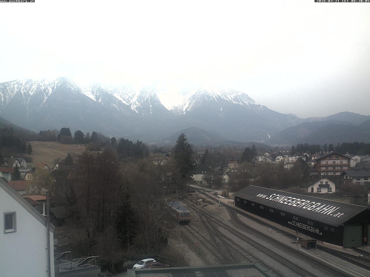 Archiv Foto Webcam Bahnhof in Puchberg am Schneeberg and Schneeberg Panorama