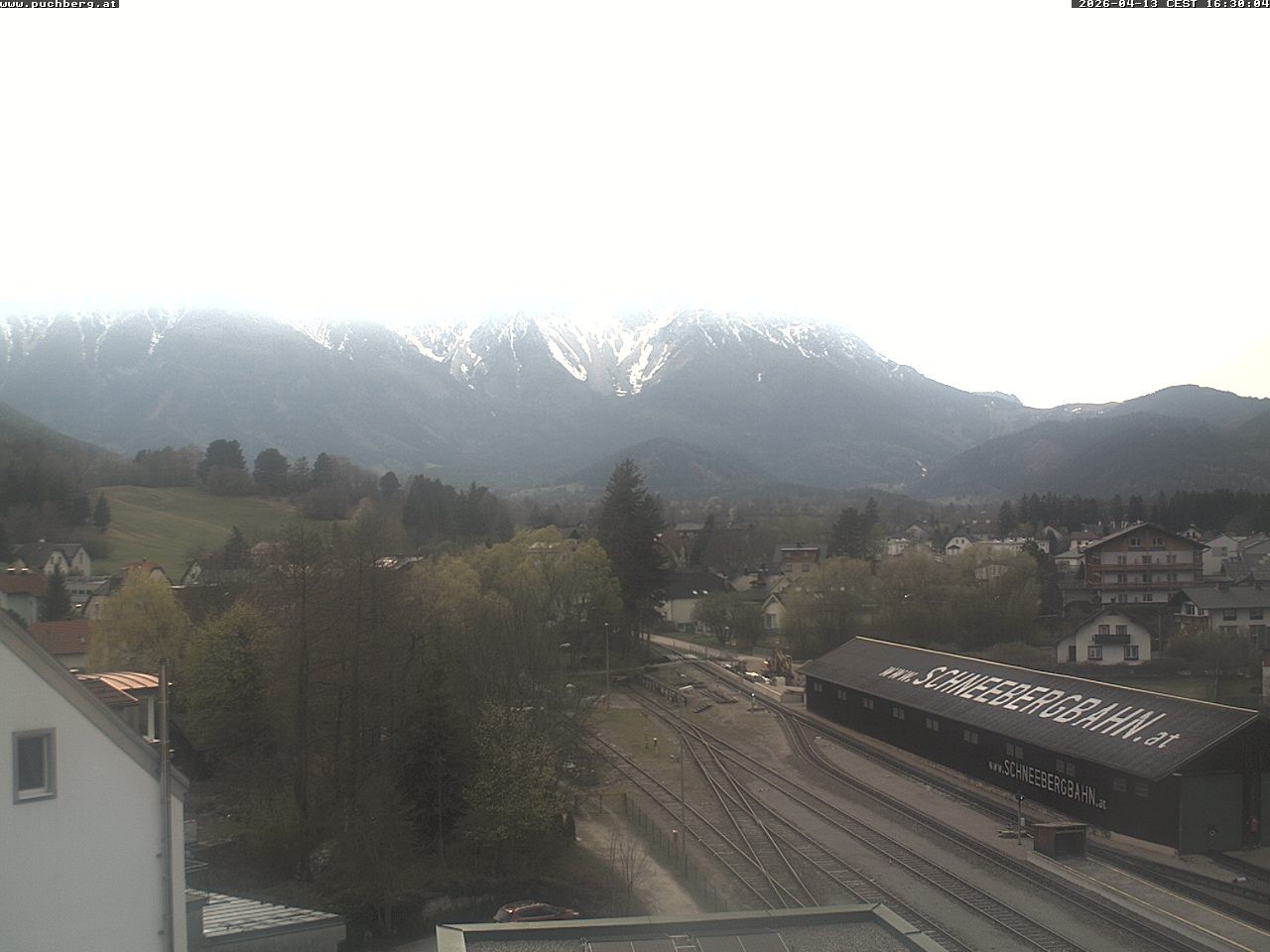 Archiv Foto Webcam Bahnhof in Puchberg am Schneeberg and Schneeberg Panorama